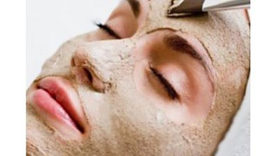 الخميرة الحل الطبيعي لتفتيح البشرة بعد اسمرار الصيف