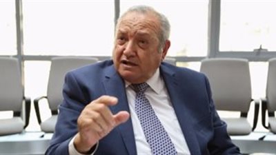 برلماني يطالب بالتبرع للمشروعات القومية بدلا من تكرار العمرة