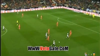 فالنسيا يفوز على ريـال سوسييداد 2 / 1 بالليجا (فيديو)