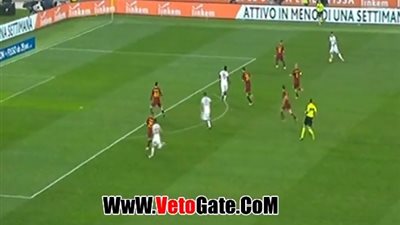 ميلان يفوز على روما بثنائية مثيرة في قمة إيطاليا (فيديو)