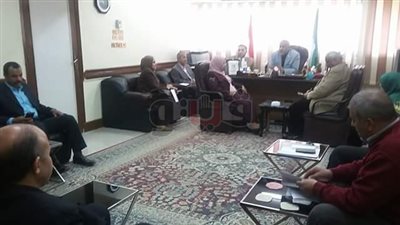 تفاصيل اجتماع وكيل وزارة قوى الشرقية مديري المناطق (صور)