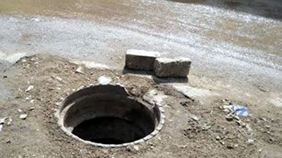 بدء التحقيق مع مراقب شبكات الصرف الصحي بالجيزة في غرق طفل بالطالبية