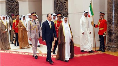 أمير الكويت يؤكد تقدير بلاده لمصر قيادة وشعبًا مشيدًا بالعلاقات المصرية الكويتية