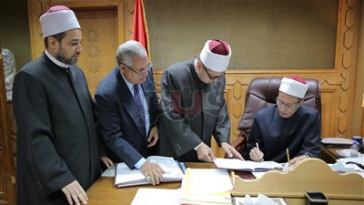 وكيل الأزهر يعتمد نتيجة الدور الثاني لشهادات البعوث الإسلامية الإعدادية والثانوية