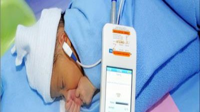 الصحة: المسح السمعي لحديثي الولادة ممتد وليس له وقت زمني