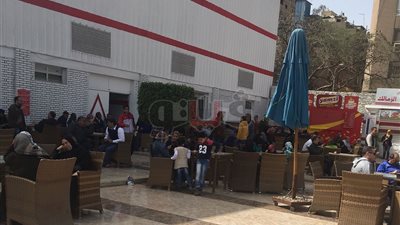 عمال وموظفو الزمالك يحضرون مؤتمر مرتضى منصور (صور)