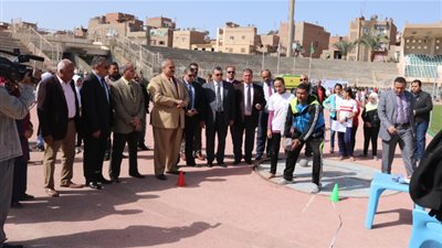 محافظ الفيوم يشهد اختبارات المشروع القومي لرعاية الموهوبين رياضيا