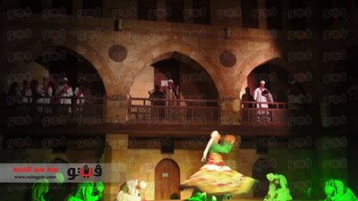 بالفيديو والصور.. فرقة 