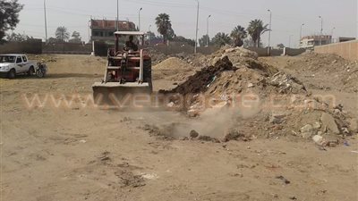 بالصور.. ضبط مواطن حاول إنشاء قاعة أفراح على أرض زراعية بالشرقية