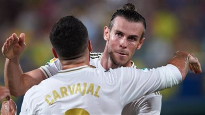 ريـال مدريد يسقط في فخ التعادل 2/2 مع فياربال بالدوري الإسباني