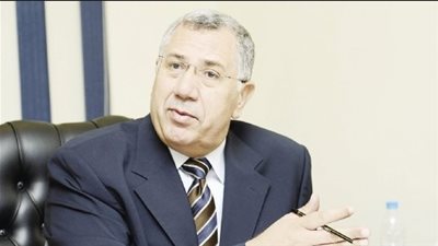 القصير: تحفيز المصريين بالخارج لضخ النقد الأجنبي يحل أزمة الدولار