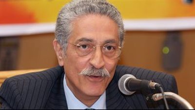 الحكم على محافظ حلوان الأسبق في تلقي رشوة خلال ساعات