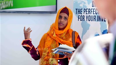 بالصور.. الزي الأفريقي يبهر ضيوف الكوميسا