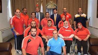 بعثة منتخب مصر لرفع الأثقال للمعاقين تصل مطار القاهرة