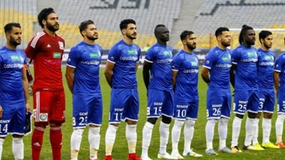 سموحة يستكشف ثغرات الدراويش بالفيديوهات