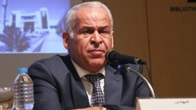 فرج عامر يكشف حلول أزمة تجميد أرصدة الزمالك