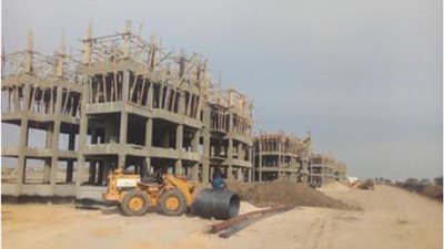 وزير الإسكان: تطوير 5 مناطق غير آمنة ببورسعيد تضم 1836 وحدة