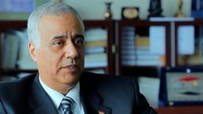 جامعة الإسكندرية تنظم قافلة للتبرع بالدم لصالح الجنود في سيناء