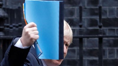 بريطانيا: ننتظر أدلة استخدام بشار للسلاح الكيماوي لشن غارات في سوريا