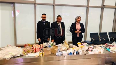 ضبط محاولة تهريب أدوية ومستحضرات تجميل بمطار القاهرة