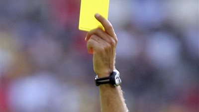 البرازيل الأكثر حصولًا على كروت صفراء ونيجيريا وإسبانيا الأقل