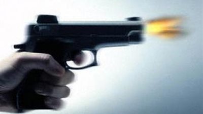 مسلحون يطلقون النار على شقيقين لسرقتهما بمنيا القمح