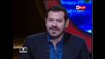 بالفيديو.. عمرو يوسف: «72 بنتا حبتنى من طرف واحد»
