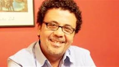 عمرو عرفة: الزوجات الأربع مصابيح في البيت.. وصلاح عبد الله يرد: 