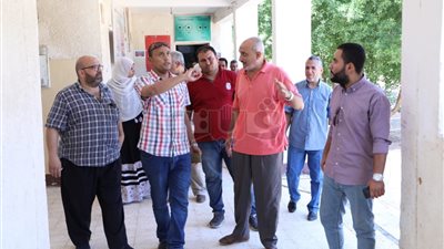 وفد وزاري لمتابعة فصول المدرسة الفندقية بالوادي الجديد