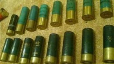 ترشد عن 200 طلقة بحوزة نجلتها فى شبرا