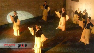 «غريب الدار» و«العصايا» و«حلاوة شمسنا» يجذبون جمهور شارع المعز