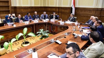نواب البرلمان يطالبون بعدم فرض رسوم إضافية بمنظومة النظافة الجديدة