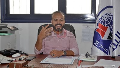 رئيس مجلس إدارة المدرسة اليمنية الحديثة: نشعر أننا في بلدنا.. 