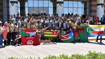 محافظ الفيوم يستقبل وفد شباب المنتدى الأفريقي