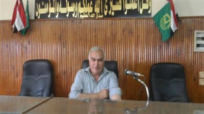 قليوب تصدر قرارا بهدم الدور العلوي من مصنع حرصًا على حياة العمال