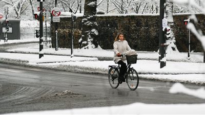 موجة صقيع تجتاح فرنسا ودرجات الحرارة تصل لـ25 تحت الصفر