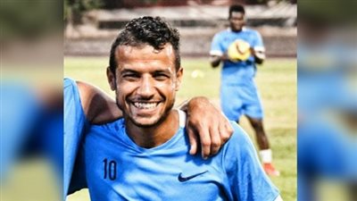 وليد حسن ينتظم في تدريبات المستبعدين بالمصري