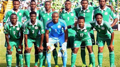 «فيفا» يوقف «نيجيريا» عن جميع المنافسات الدولية لكرة القدم