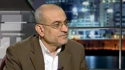 كاتب إسرائيلى يستنكر تركيز الإعلام الدولي على جرائم بلاده