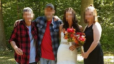 انتقادات واسعة لعريس بسبب ملابسه (صور)