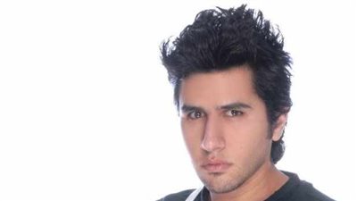 على الطيب ينضم لأسرة فيلم «هيبتا»