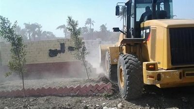 التأثير السلبي لأسعار الوقود على الزراعة.. نور الدين: ارتفاع سعر طن السماد إلى 2000 جنيه.. زيادة مخالفات التعدي على الأراضي الزراعية.. 10 جنيهات لساعة الحرث و15 للري.. ارتفاع أسعار الأسماك 15 %