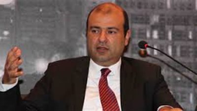 «التموين» في أسبوع.. استكمال مراحل تطبيق منظومة الخبز الجديدة بالقاهرة.. الاتفاق مع «كارفور» على تثبيت أسعار 30 سلعة.. تنفيذ منظومة الـ20 سلعة المضافة للبطاقات.. استيراد 240 ألف طن