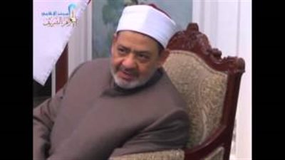 بالفيديو.. الإمام الأكبر يصل لجاكرتا في زيارة تاريخية