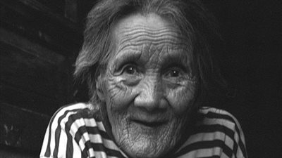 صاحبات أغرب رمز جمال في الصين (صور)