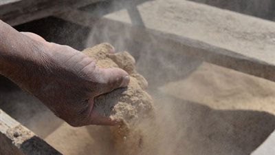 رجال الأعمال: الاستثمار في الرمال هدف قومي يحقق التنمية المستدامة