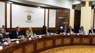 14 قرارًا في اجتماع الحكومة.. تعديل شروط الإسكان الاجتماعي.. زيادة 400 جنيه في سعر قنطار القطن.. المؤبد عقوبة حيازة المفرقعات دون ترخيص.. ومهلة 3 أشهر لتقنين التعديات على أملاك الدولة