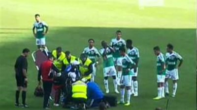 بالفيديو.. ننشر أسباب تجميد الأهلي لصفقة الكونغولى 