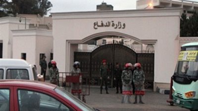 «الدفاع» تؤجل تجنيد الطلبة الملتحقين بالدراسة بجامعة بدر