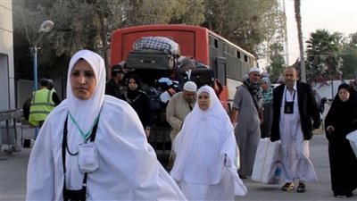 «الوزراء» يكشف حقيقة فرض رسوم إجبارية على راغبي أداء العمرة